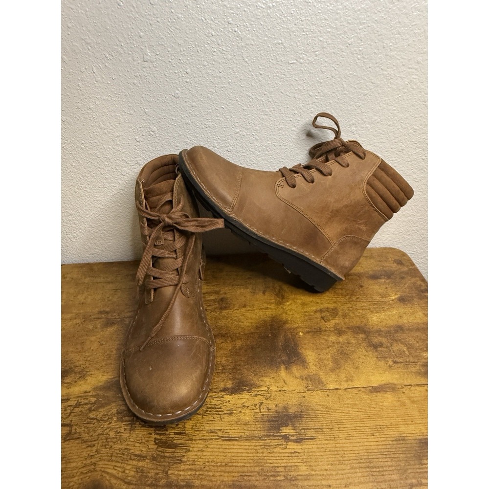 Clarks Collection Leather Lace Up Ankle Boots Michela Fold Tan‎ Women's Size 7